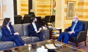 الموفد الأمريكي إلى لبنان، آموس هوشستين، يلتقي رئيس الحكومة اللبنانية، نجيب ميقاتي، 