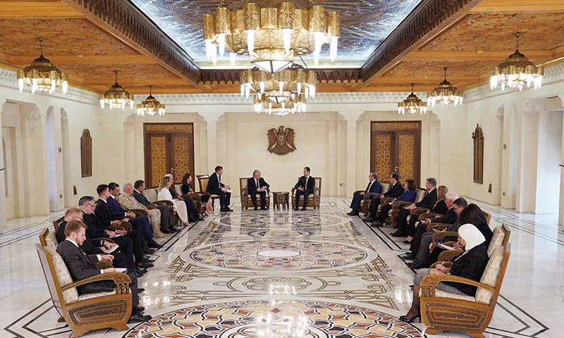 اجتماع رئيس النظام السوري، بشار الأسد، مع الوفد الروسي الممثل عن الرئيس الروسي فلادمير بوتين في دمشق- 17 من تشرين الثاني 2021 (الرئاسة السورية)