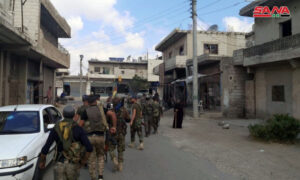 عساكر من قوات النظام السوري يمشطون مدينة نوى ومحيطها (سانا)