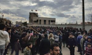 مظاهرة أمام المجلس المحلي في مدينة مارع بريف حلب _4 كانون الثاني 2022 (دفاع/تويتر)