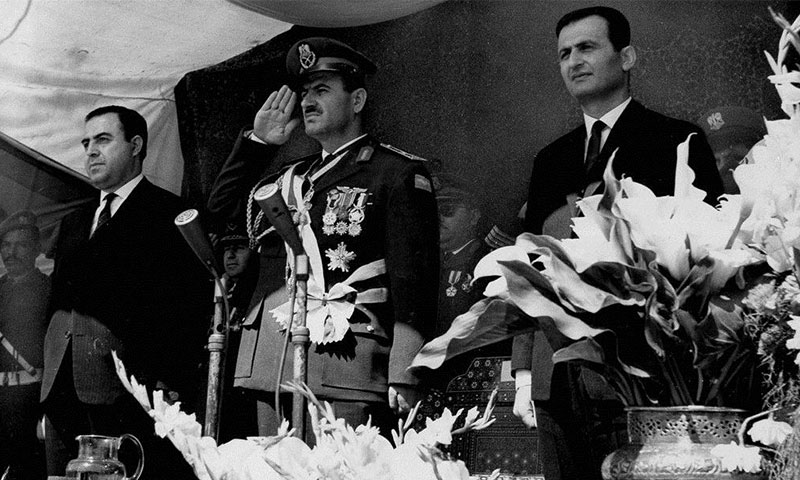 اللواء صلاح جديد والنقيب حافظ الأسد- آذار 1963 ("التاريخ السوري المعاصر")