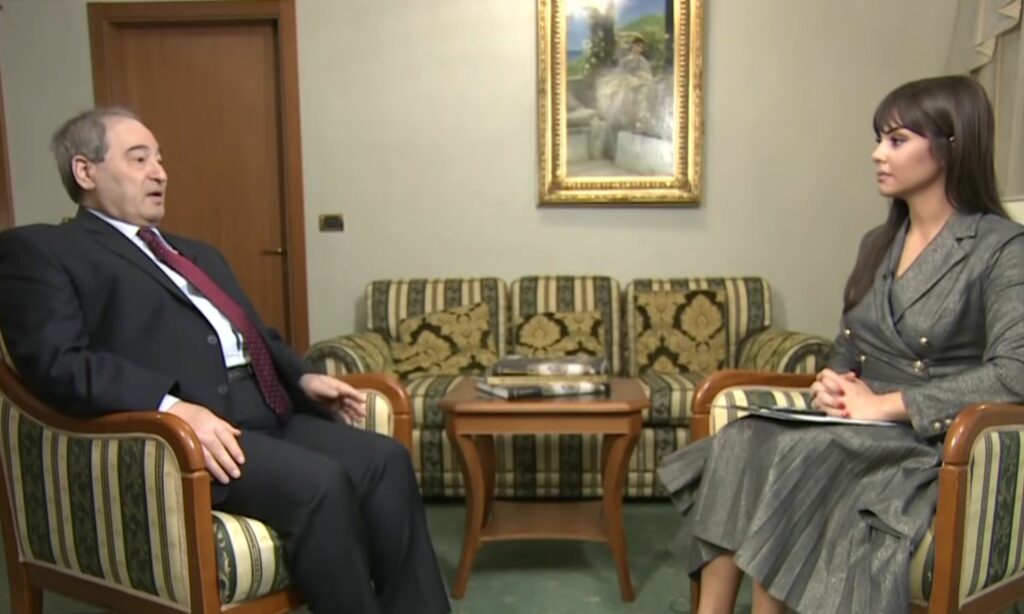 وزير الخارجية السوري فيصل المقداد خلال مقابلة متلفزة مع قناة "RT" الروسية - 20 من شباط 2022