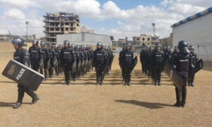 مجموعة من قوات مكافحة الشغب التابعة لقوات أمن داخلي التابعة لـ