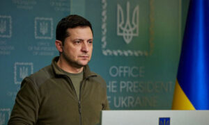 الرئيس الأوكراني فولوديمير زيلينسكي_ 25 من شباط 2022 (رويترز)