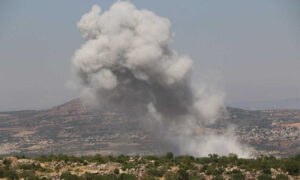 غارة جوية روسية استهدفت ريف إدلب الجنوبي- 12 تموز 2022 (الدفاع المدني السوري/ تيلجرام)