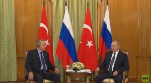 من لقاء الرئيس الروسي فلاديمير بوتين مع الرئيس التركي رجب طيب أردوغان في مدينة سوتشي الروسية - 5 آب 2022 (روسيا اليوم)