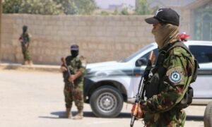 عناصر في "جهاز الأمن العام" في قرية كفتين بريف إدلب الشمالي- 20 آب 2022 (متداول شبكات محلية)