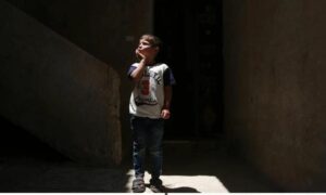 طفل سوري من ذوي الاحيتاجات الخاصة 7 من أيلول 2022 ( هيومن رايتس ووتش)