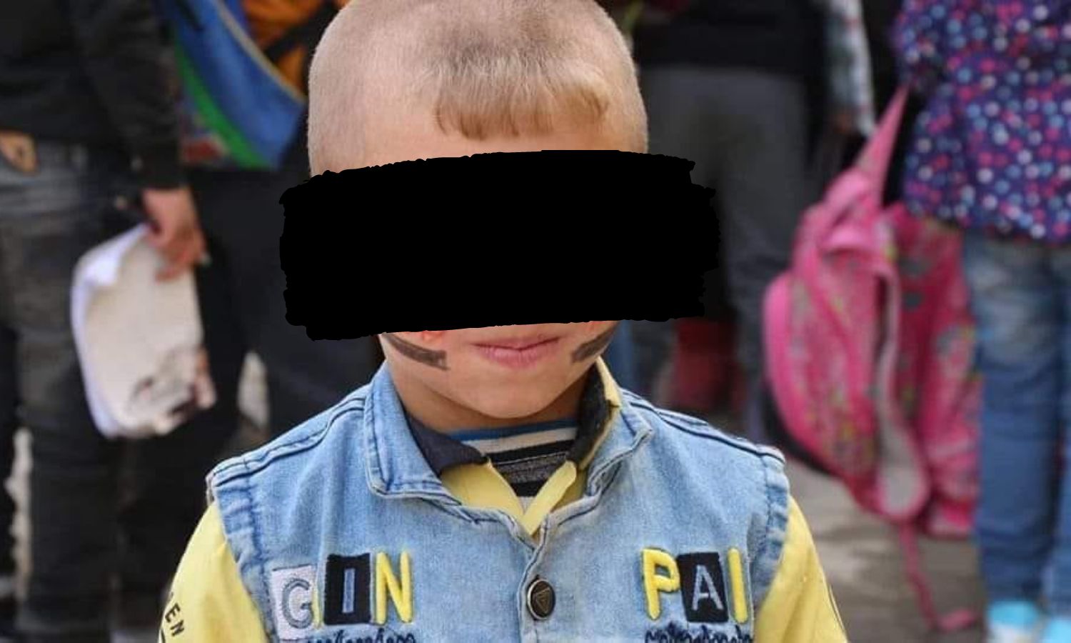 طفل تعرض للاعتداء من قبل شخص بالغ في مدينة رأس العين في الحسكة (تعديل عنب بلدي)