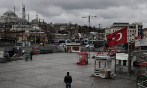 منطقة إمينونو في مدينة إسطنبول (الأناضول)