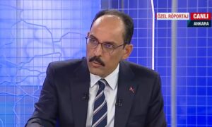 المتحدث باسم الرئاسة التركية إبراهيم قالن خلال مقابلة مع قناة "ahaber" التركية_ 18 من تشرين الأول 2022 (لقطة شاشة)