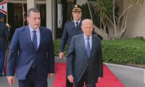 الرئيس اللبناني ميشيل عون يغادر قصر بعبدا قبل يوم من انتهاء ولايته -30 من تشرين الأول 2022 (العربية)