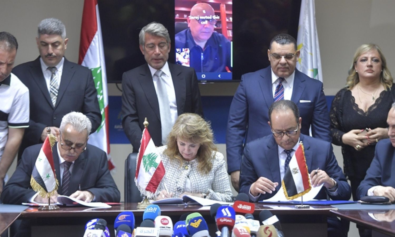 وزراء الطاقة في سوريا ولبنان والأردن ومصر في عمان- 8 من أيلول (رويترز)