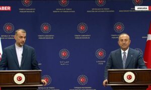 وزيرا خارجية تركيا وإيران خلال مؤتمر صحفي مشترك في أنقرة_ 17 من كانون الثاني 2023 (TRT)