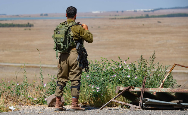 جندي إسرائيلي في قاعدة عسكرية على مرتفعات الجولان (باسل أفيدات)