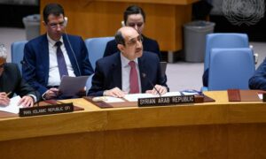 المندوب الدائم للنظام السوري، بسام صباغ، يلقي كلمة أمام مجلس الأمن الدولي حول الملف الكيماوي - 5 كانون الثاني 2023 (UN)

