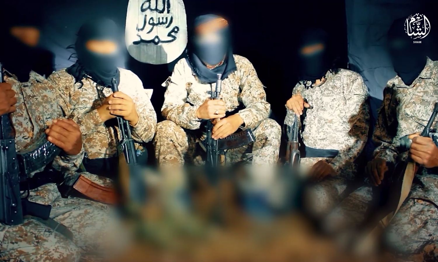 مقاتلون من تنظيم "الدولة الإسلامية" في سوريا (معرف التنظيم على تيلجرام)