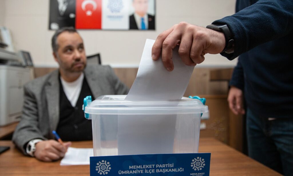 انتخابات حزبية داخل حزب "البلد" التركي للترشح للانتخابات الرئاسية - 12 آذار 2023 (الأناضول)