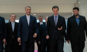 من لقاء رئيس النظام السوري بشار الأسد، ووزير الخارجية الإيراني حسين أمير عبداللهيان، خلال زيارته لدمشق - 9 آذار 2023 (سانا) 