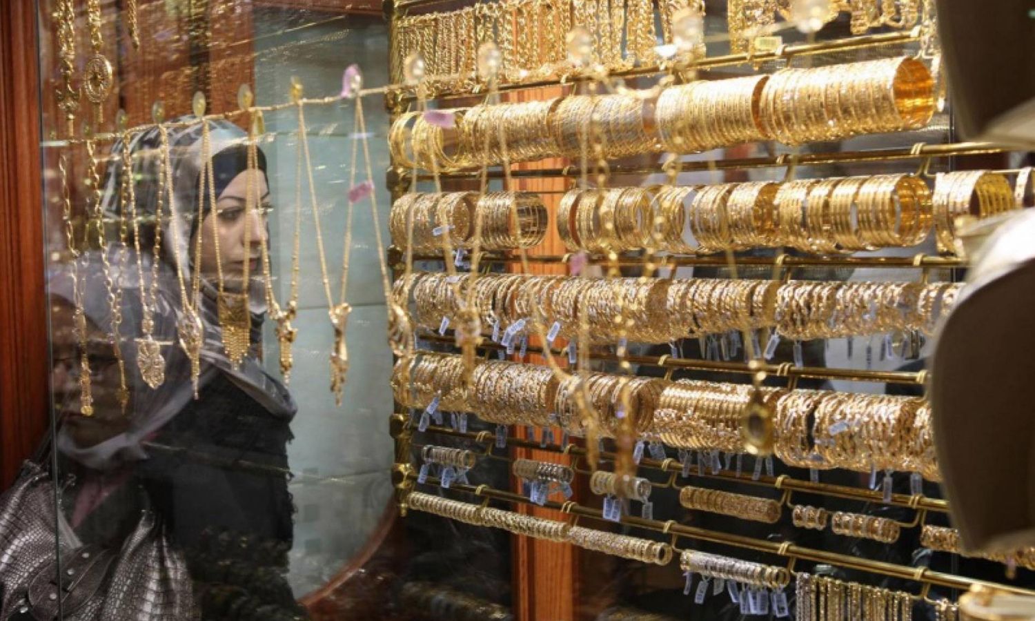 واجهة محل لبيع المجوهرات في سوق دمشق القديمة (مال وأعمال/ فيس بوك)