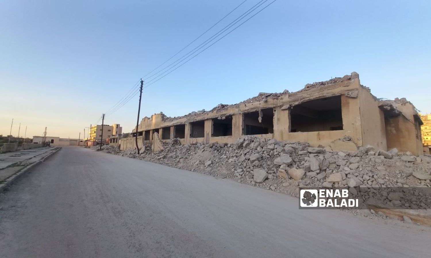 الفرقة الرابعة تهدم مدارس بريف حمص الشمالي- 9 من نيسان 2023 (عنب بلدي/ عروة المنذر)