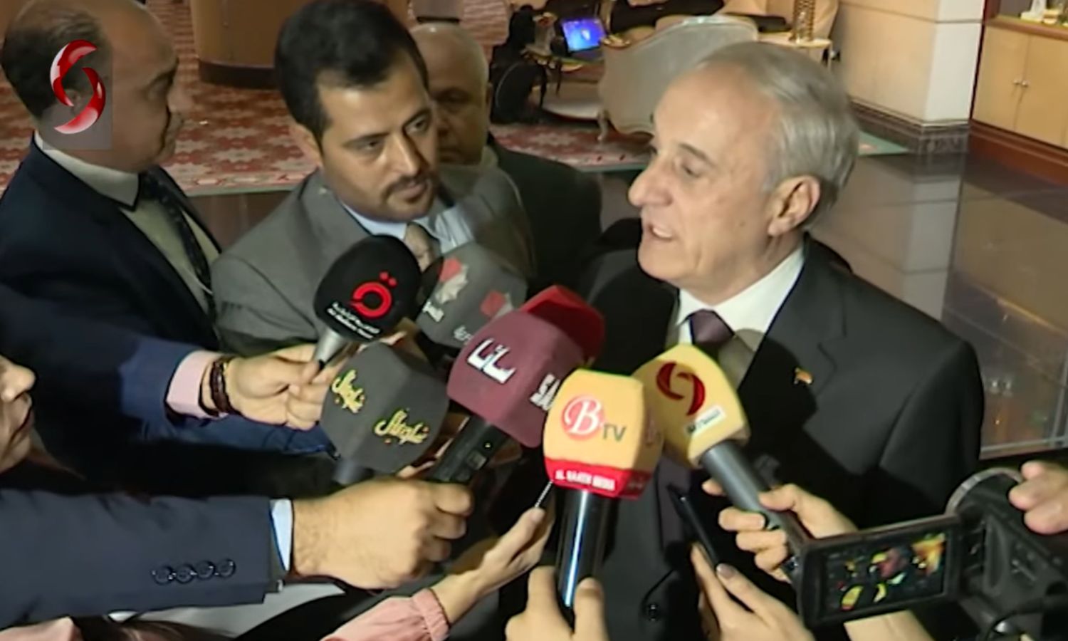 نائب وزير الخارجية السوري أيمن سوسان يشارك في الاجتماعات التحضيرية للقمة العربية- 16 من أيار 2023 (الإخبارية السورية)
