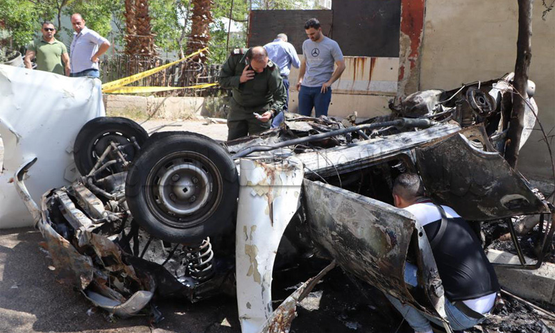 آثار انفجار عبوة ناسفة بسيارة للشرطة في منطقة برزة بالعاصمة دمشق- 10 أيار 2023 (وزارة الداخلية السورية)