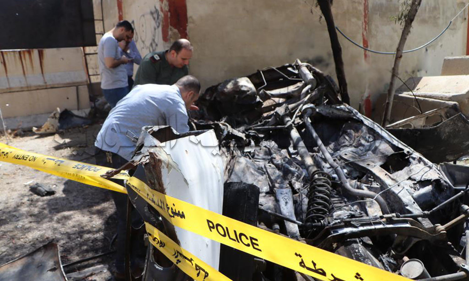من آثار انفجار عبوة ناسفة في حي برزة بدمشق- 10 أيار 2023 (وزارة الداخلية السورية)
