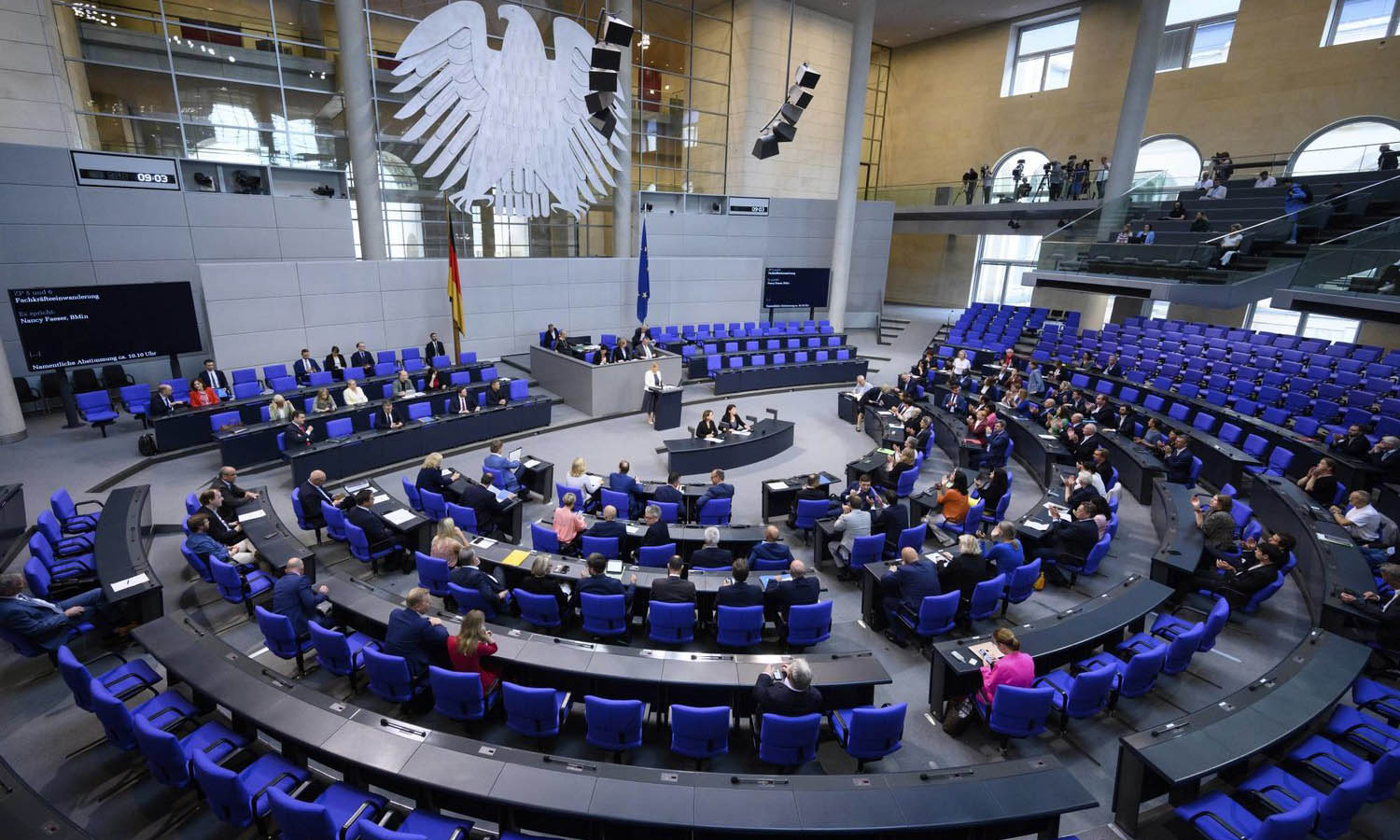 ناقش البرلمان الألماني قانون الهجرة لاستقطاب العمالة الماهرة- 23 حزيران 2023 (AP)