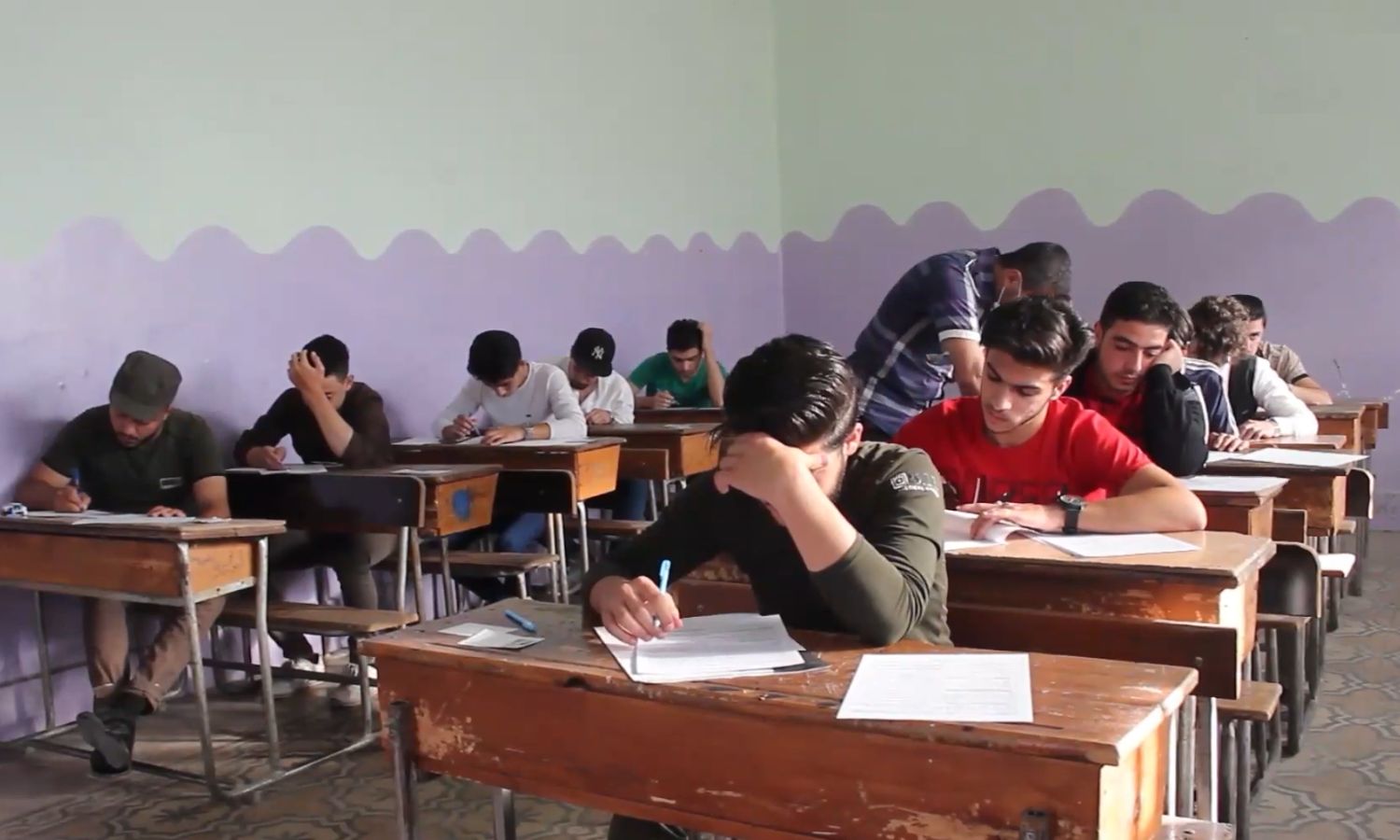 امتحانات مرحلة التعليم الثانوي في مدينة إدلب- حزيران 2021 (وكالة أنباء الشام)