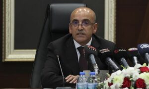 وزير الخزانة والمالية التركي محمد شيمشك (TRT HABER)