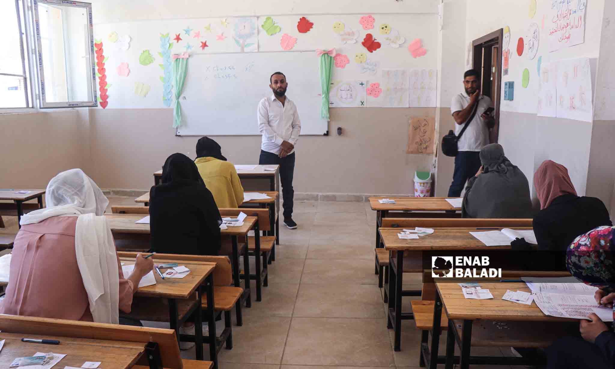 خلال امتحانات شهادات الثانوية لعام 2023 في مدينة رأس العين - 5 من تموز 2023 (عنب بلدي/ حسين شعبو) 