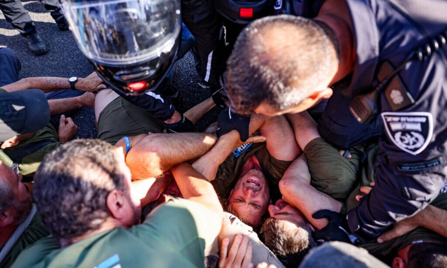 اشتباكات بين المتظاهرين وقوات الشرطة الإسرائيلية 11 من تموز 2023 (تايمز أوف إسرائيل)