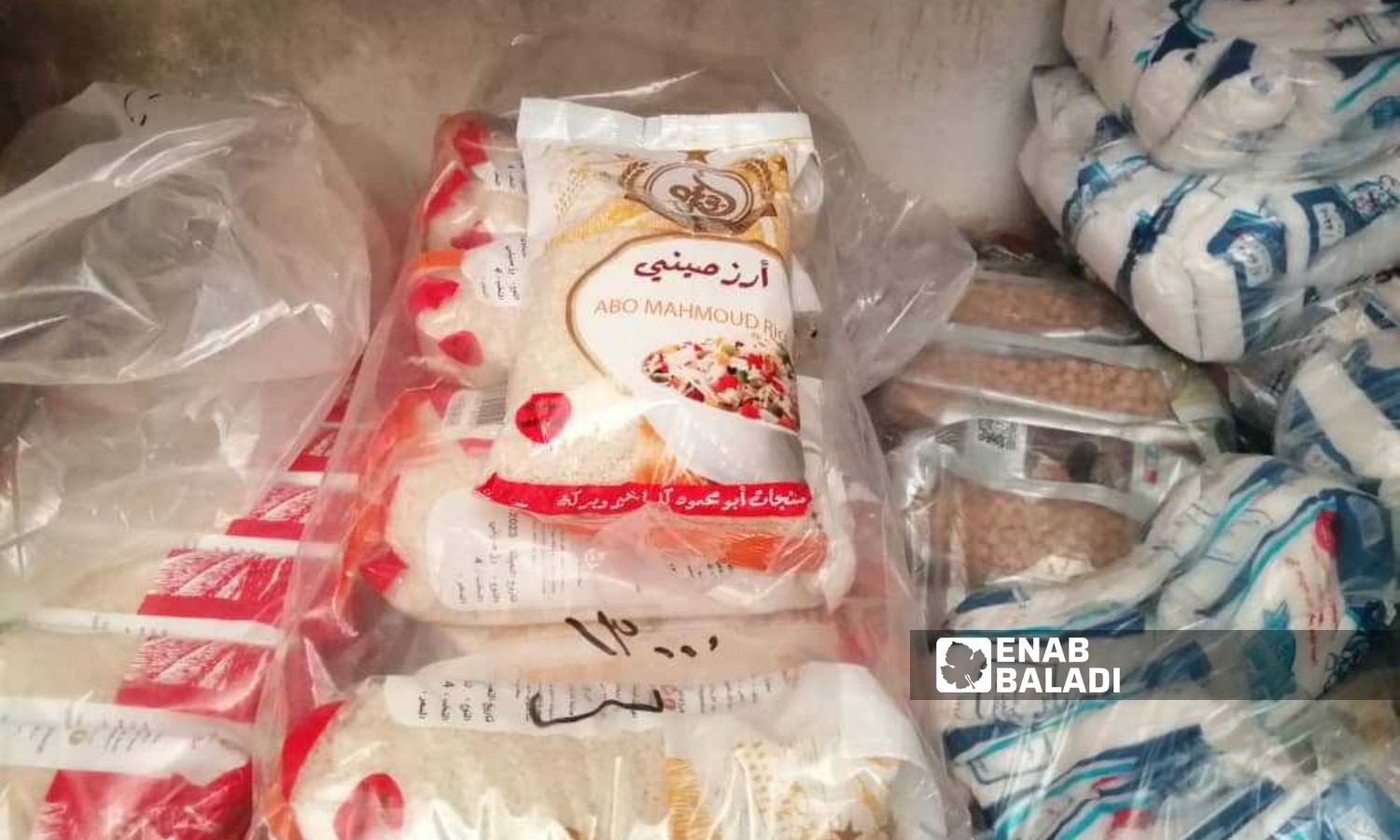 كيلو الأرز يتجاوز 13 ألف ليرة سورية في اللاذقية- 21 من تموز 2023 (عنب بلدي/ ليندا علي)