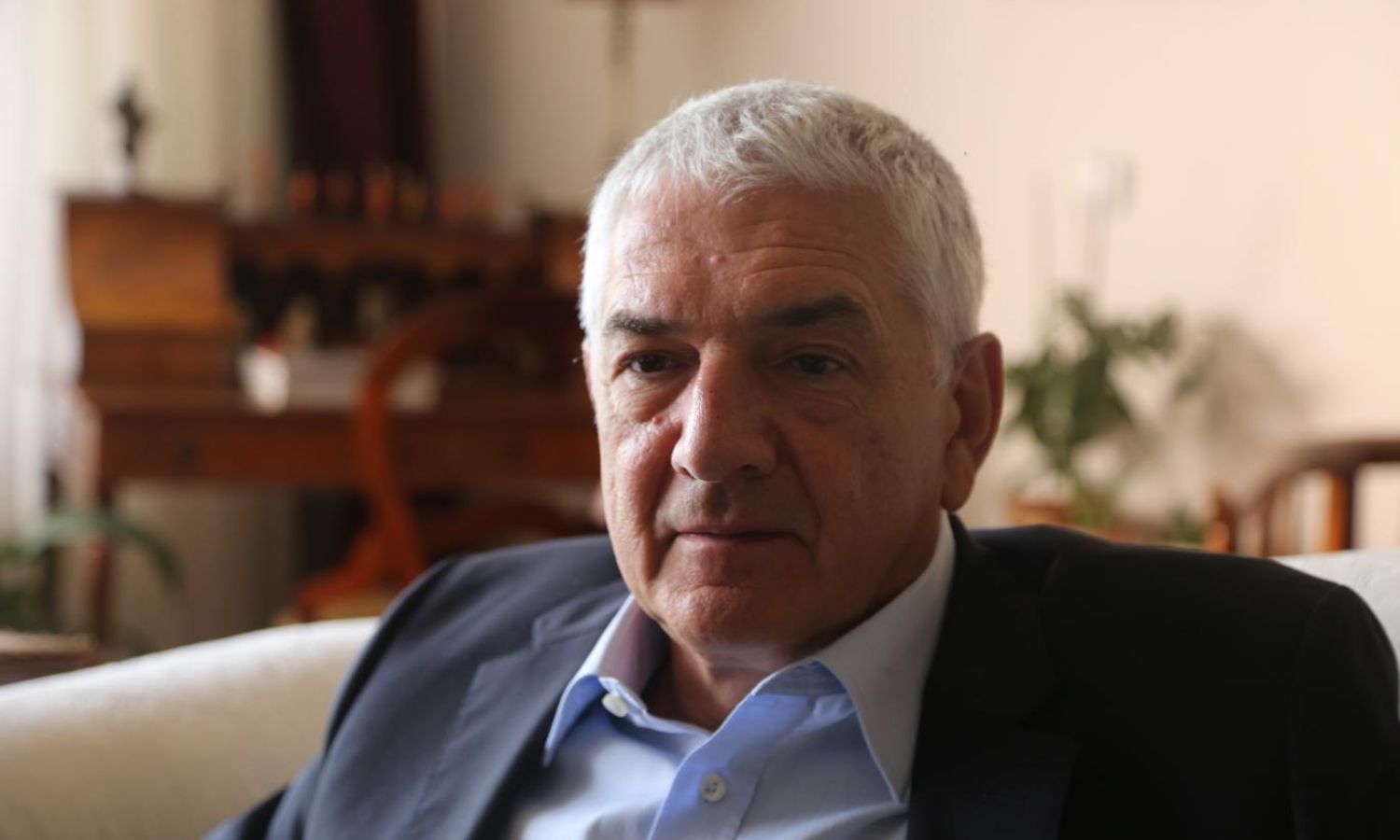 السفير التركي السابق في دمشق عمر أونهون (رويترز)
