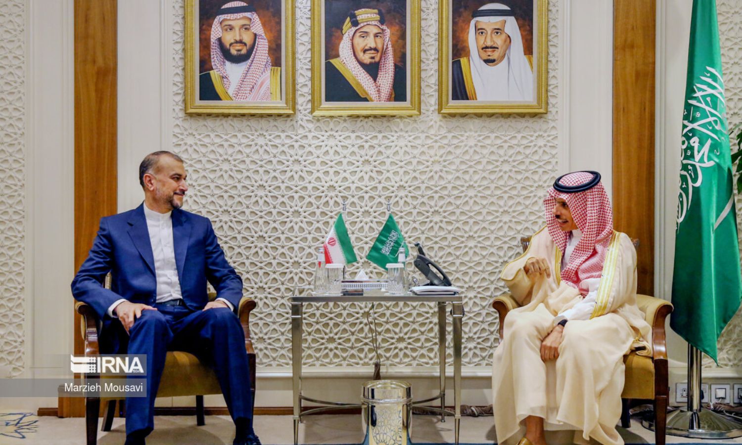 بن فرحان يستقبل عبد اللهيان في السعودية لأول مرة منذ استئناف علاقات البلدين- 17 من آب 2023 (إرنا)