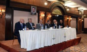 اجتماع بين نواب وزراء السياحة والأوقاف والصحة في سوريا بشأن اجراءات استعادة ملف الحج والعمرة- 28 آب 2023 (سانا)
