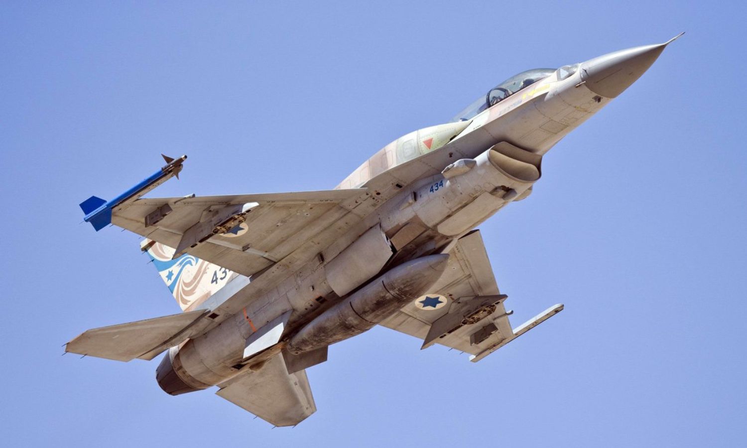 طائرة إسرائيلية من طراز "F-16" (وكالة الصحافة الفرنسية)