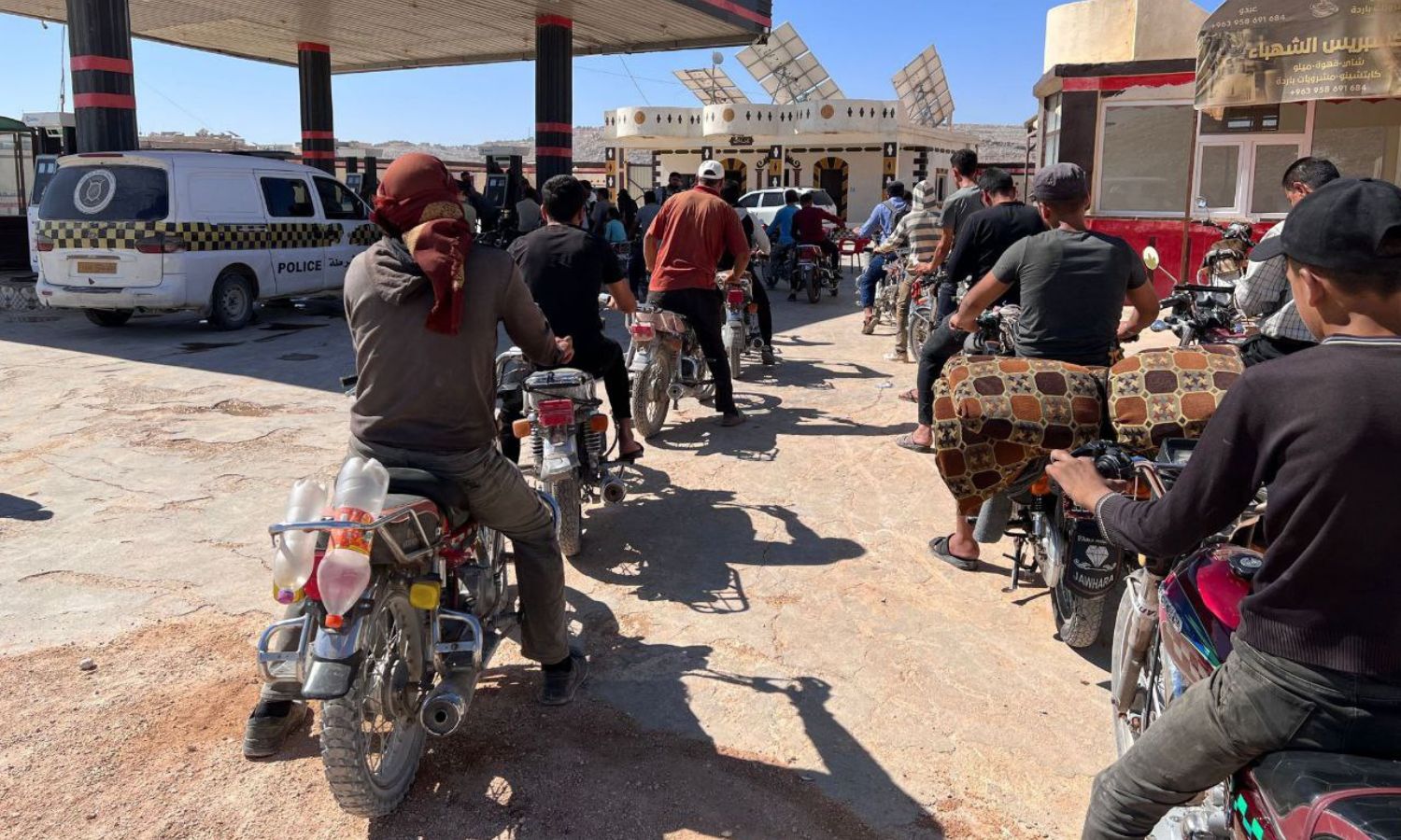 البنزين يصل إلى إدلب بعد أزمة نقص استمرت 15 يومًا- 31 من تموز 2023 (العربية للبترول/ تلجرام)