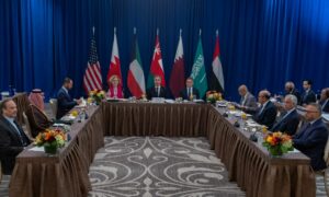 وزراء خارجية دول مجلس التعاون الخليجي يلتقون نظيرهم الأمريكي أنتوني بلينكن في نيويورك- 18 من أيلول 2023 (الخارجية السعودية/ موقع إكس)