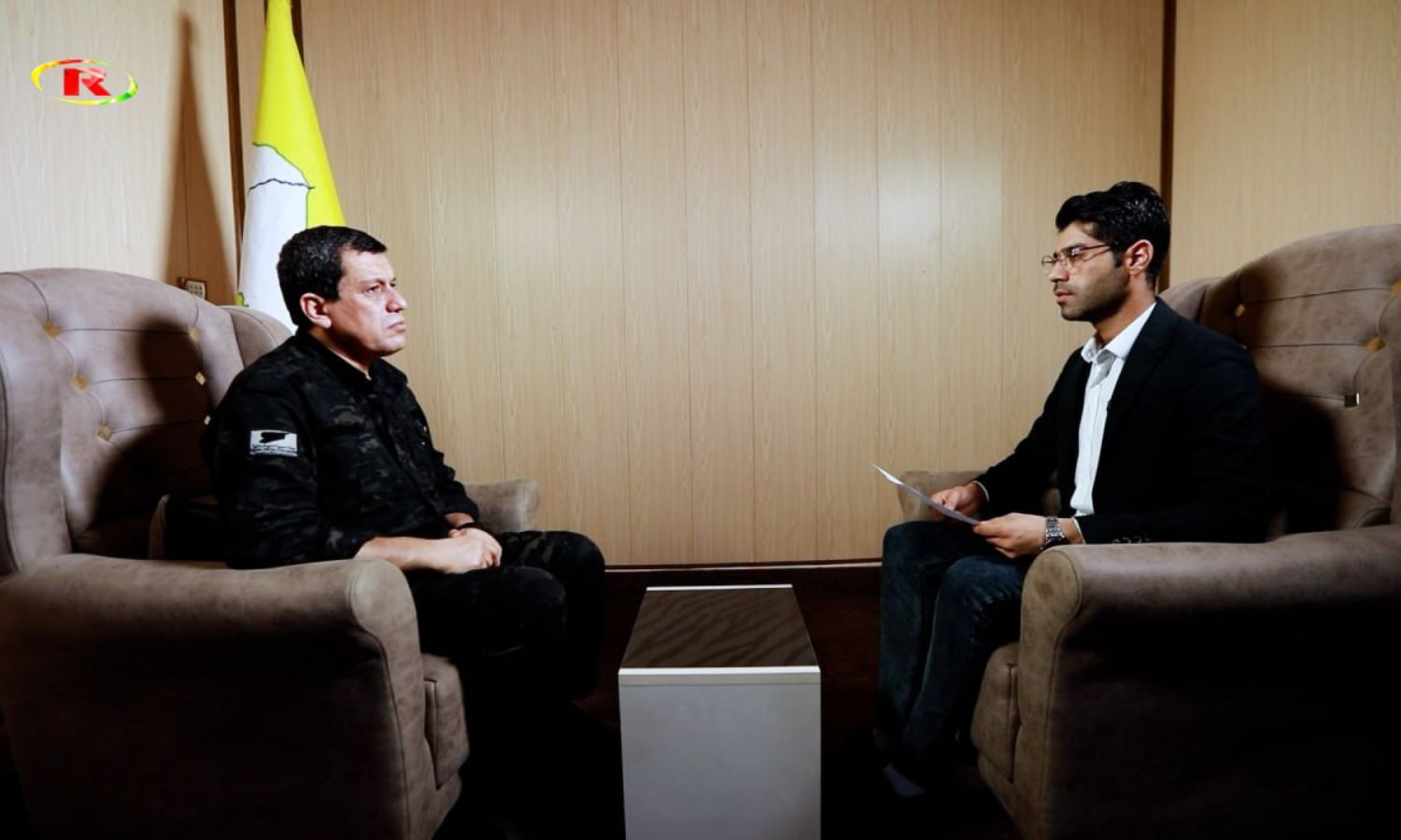 قائد قوات سوريا الديمقراطية مظلوم عبدي خلال مقابلة صحفية مع قناة روناهي الكردية- 5 من أيلول 2023 (روناهي/ تيلجرام)