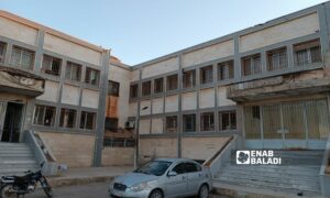 مدخل مستشفى “طفس” الحكومي بدرعا- 31 من آب 2023 (عنب بلدي/ حليم محمد)
