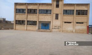 مدرسة إعدادية في مدينة طفس بريف درعا- 8 من حزيران 2023 (عنب بلدي/ حليم محمد)

