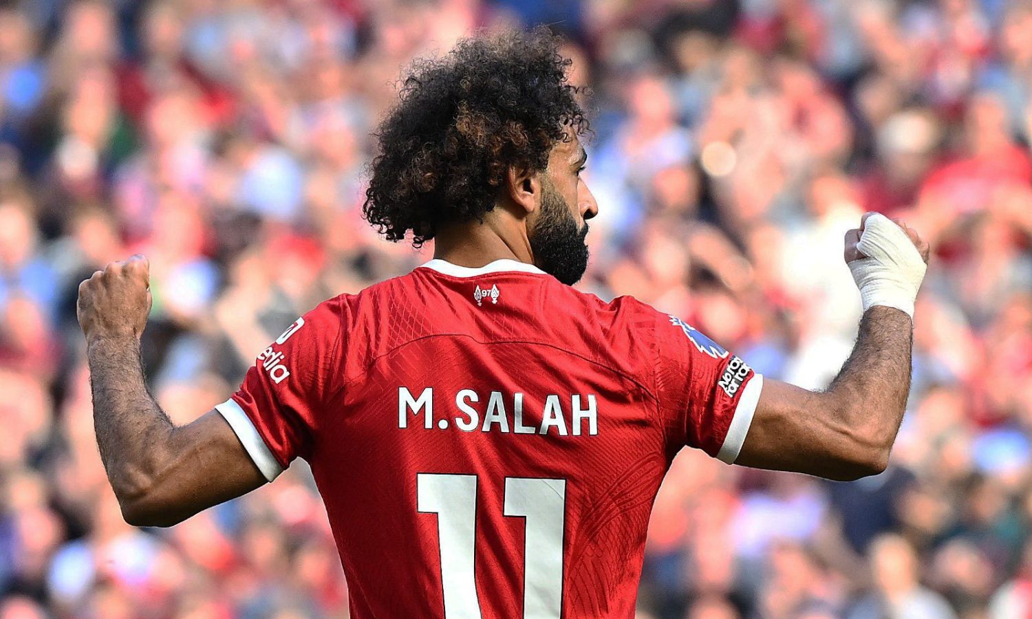 لاعب ليفربول الإنجليزي النجم المصري محمد صلاح (Mohamed Salah)