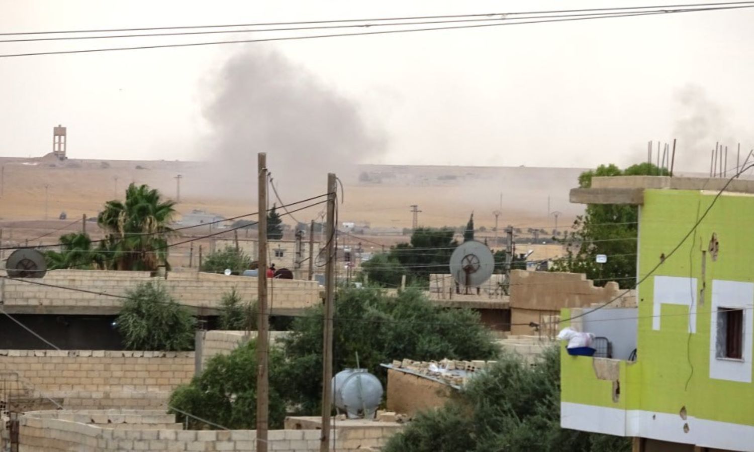 قصف تركي يستهدف مواقع غرب ناحية عين عيسى شمال غربي محافظة الرقة- 10 من تشرين الأول 2023 (هاوار)