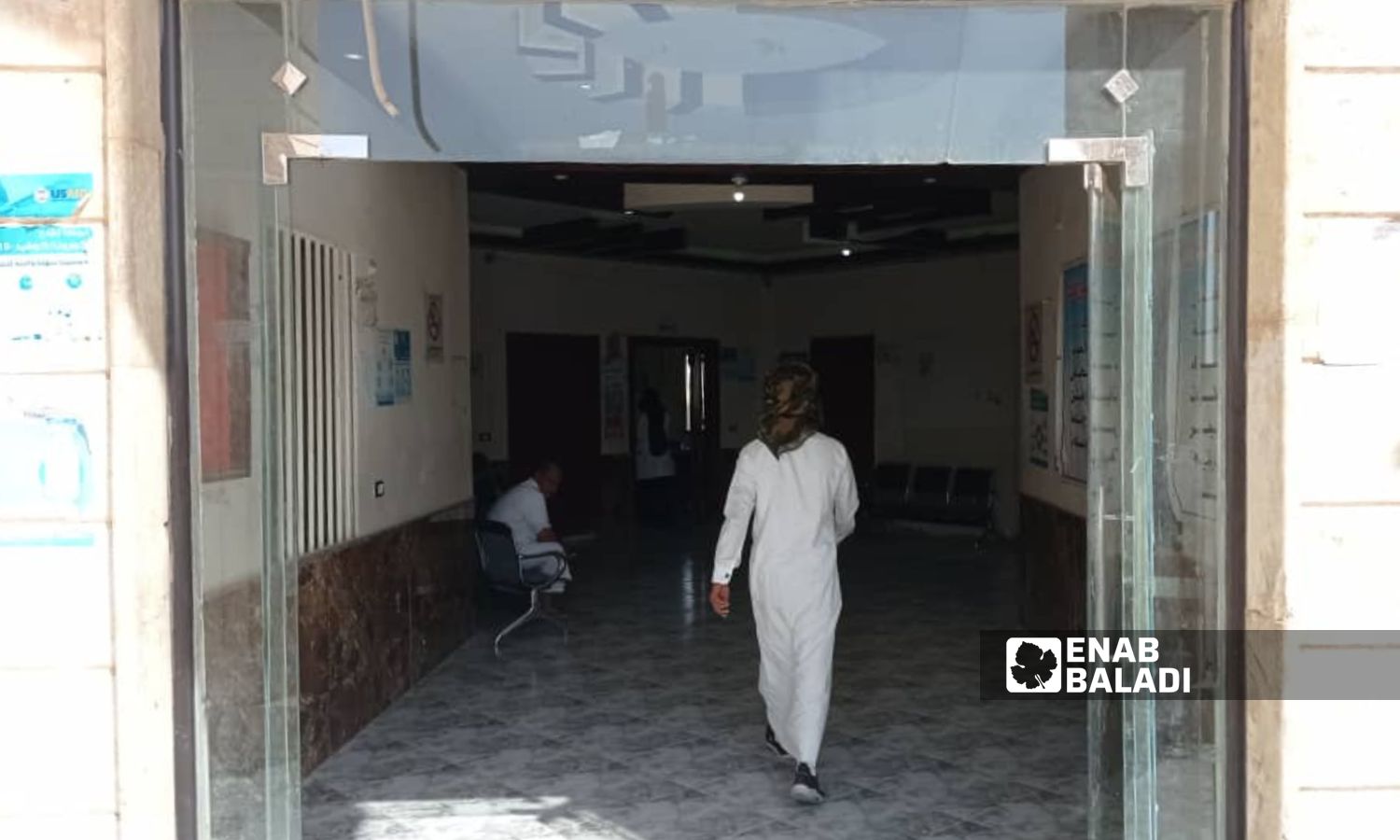 داخل مستشفى "الفرات" في بلدة أبو حمام ريف دير الزور الشرقي - 12 من تشرين الأول 2023 (عنب بلدي _عبادة الشيخ)
