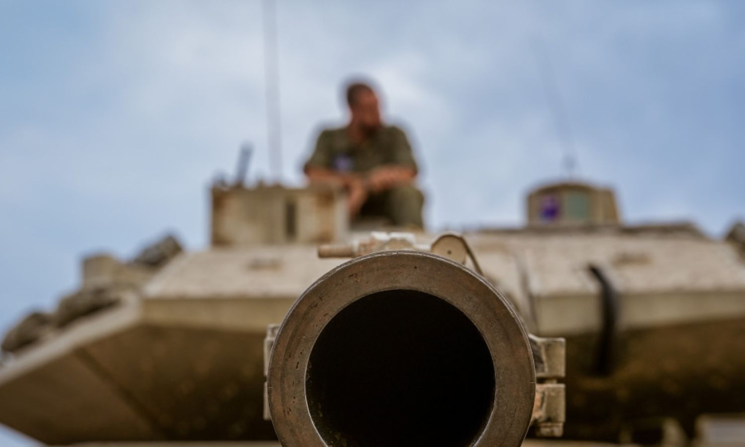 جنود إسرائيليون في منطقة تجمع قرب الحدود اللبنانية مع الأراضي المحتلة- 30 من تشرين الأول 2023 (FLASH 90)