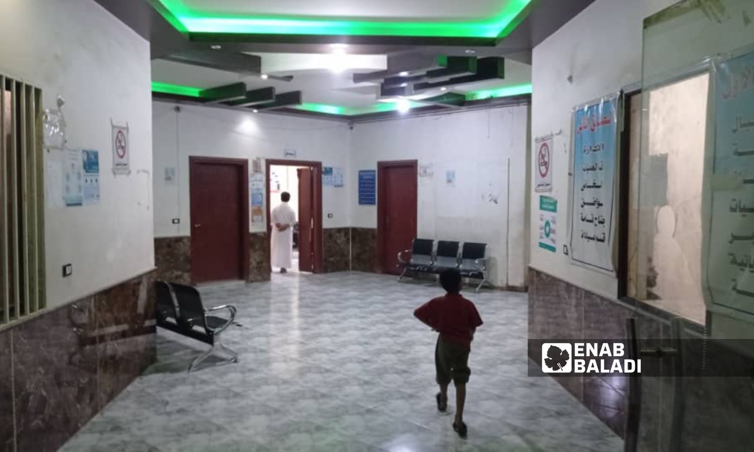 مستشفى "الفرات" في بلدة أبو حمام ريف دير الزور الشرقي - 12 من تشرين الأول 2023 (عنب بلدي/ عبادة الشيخ)