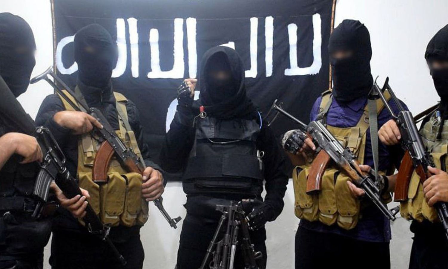 مقاتلو تنظيم "الدولة الإسلامية" في سوريا يبايعون الزعيم الجديد "أبو حفص الهاشمي" – آب 2023 (معرف التنظيم تلجرام)