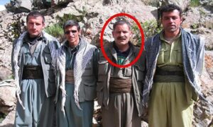 المسؤول عن التسليح لدى حزب العمال الكردستاني ووحدات حماية الشعب فخر الدين طولون (الأناضول)